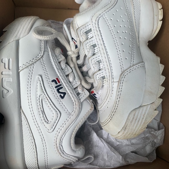 Filas - Picture 4 of 4